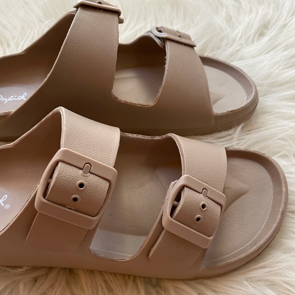 Dark Taupe Lightweight Footbed Sandals - Picture 4 of 14